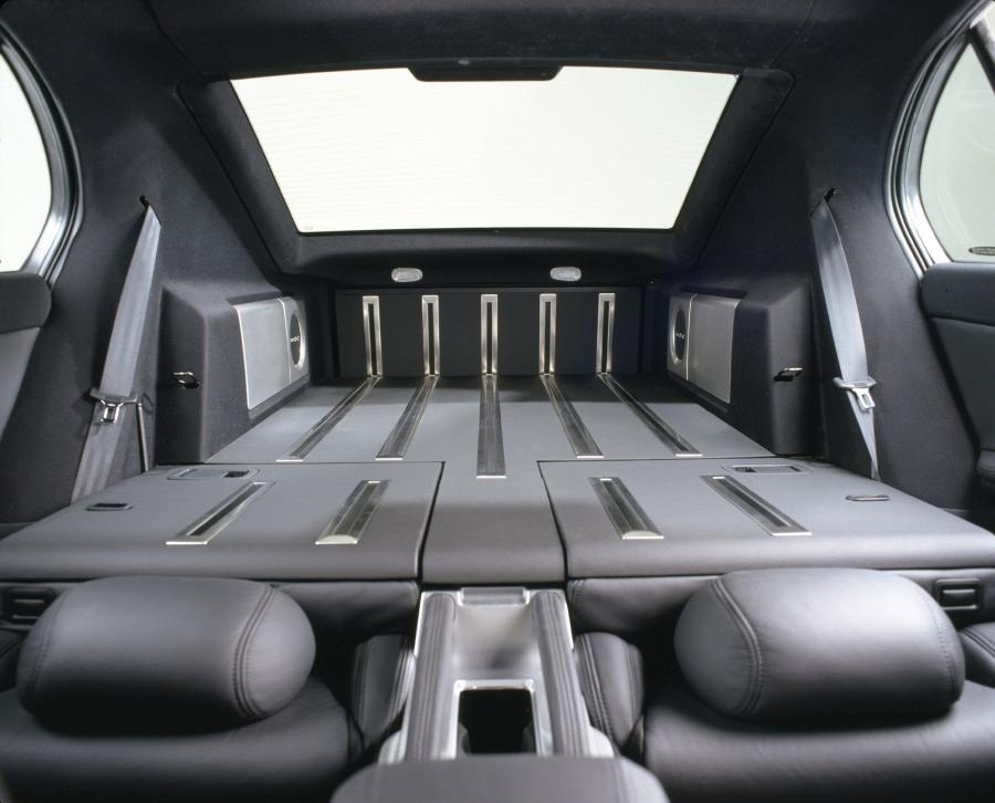  Holden SSX Concept 2002 года  (фото 9 из 26)